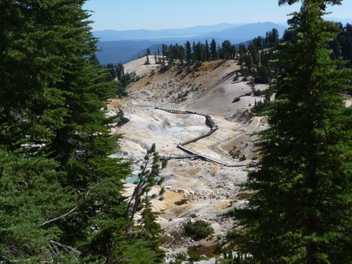 View on trail to Bumpass Hell_2